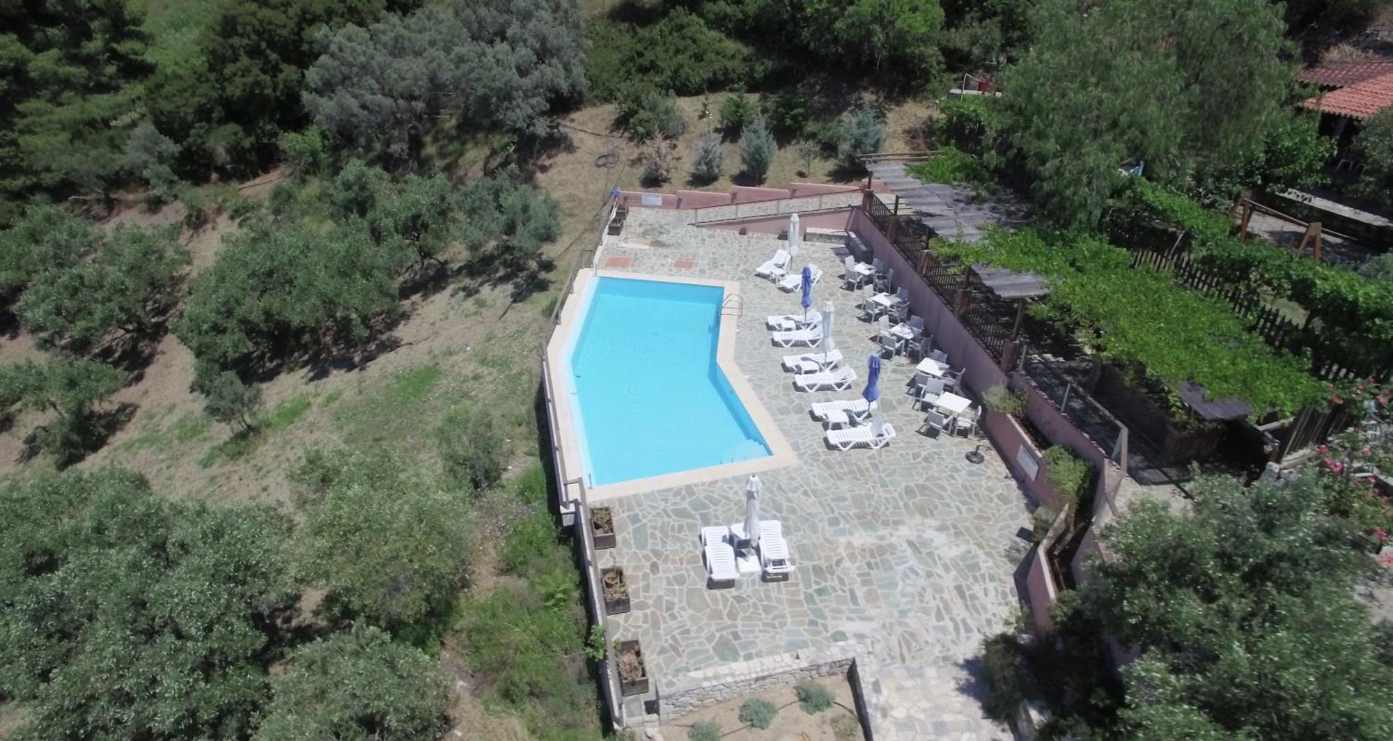 Hotel Vateri Límni Exterior foto